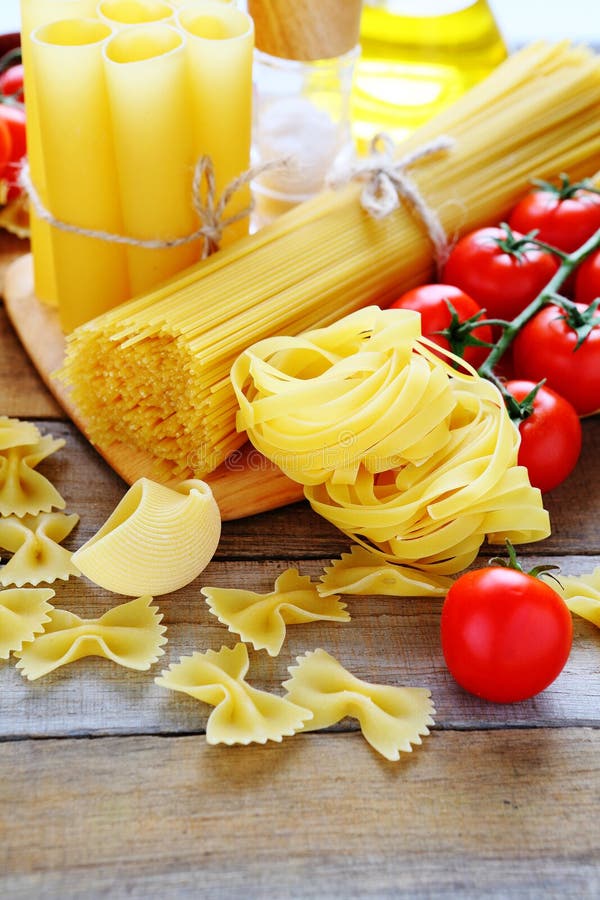 Assorted Raw Pasta Pens Shells Rigatoni Fusilli Linguine Squid Top