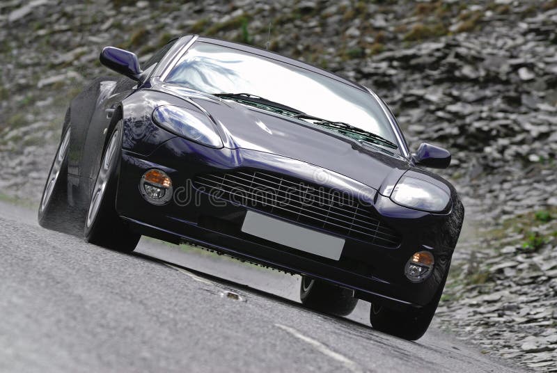 Aston Martin vainquent S images libres de droits Aston Martin vainquent S images libres de droits