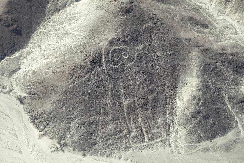 Astronautenbild beim Nazca zeichnet in Peru