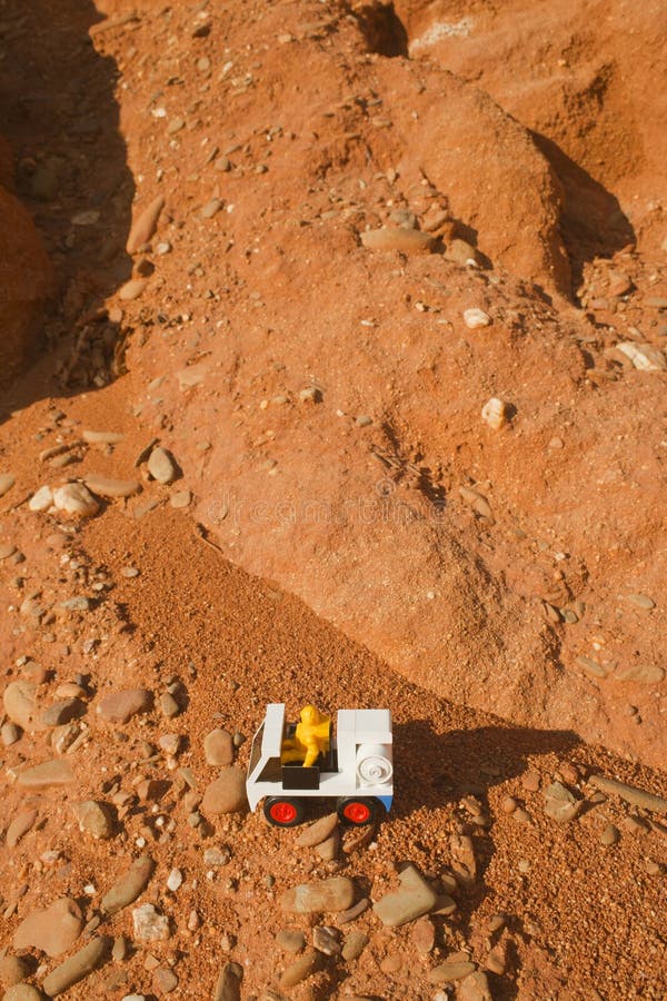 Astronautul explorează conceptul Marte royalty free stock images