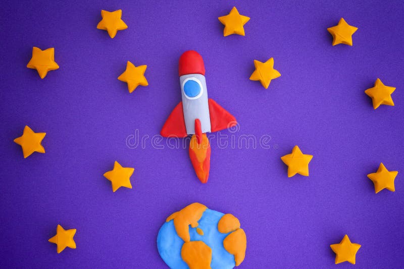 Astronautycznej rakiety latanie Przez Gwiaździstego nieba zdjęcie stock Astronautycznej rakiety latanie Przez Gwiaździstego nieba zdjęcie stock
