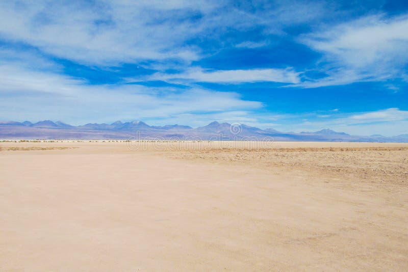 Atacama pustyni mieszkania ziemia zdjęcie stock