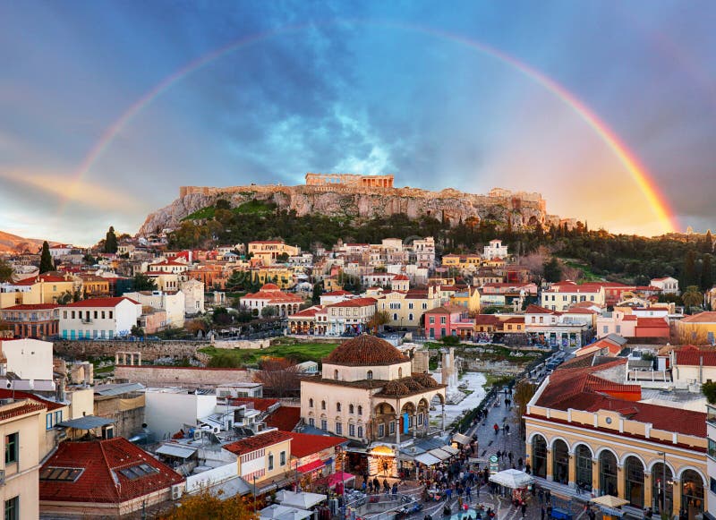 Aten, Grekland - Monastiraki fyrkant och forntida akropol med regnbågen