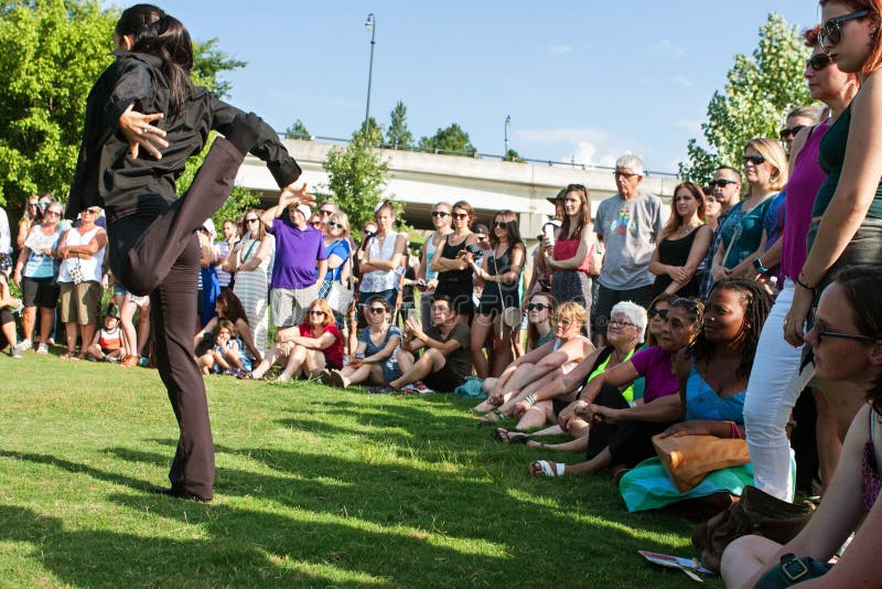 Atlanta Ballet Dancer Performs Wabi Sabi Dance For Public