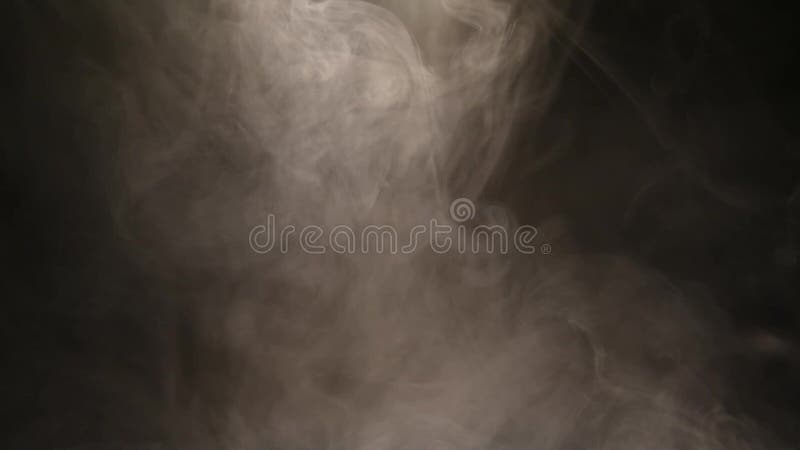 Atmosphärischer Rauch Nebeleffekt VFX-Element Dunsthintergrund Abstrakte Rauch-Wolke Rauch in der Zeitlupe auf schwarzem Hintergr stock footage