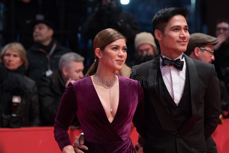 Atores filipinos Shaina Magdayao e Piolo Pascual durante Berlinale 2018 imagens de stock Atores filipinos Shaina Magdayao e Piolo Pascual durante Berlinale 2018 imagens de stock