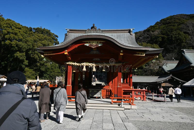 Tourist attractions in Japan Kamakura â€™Tsurugaoka Hachimangu shrineâ€™ This is famous as a shrine related to Minamoto no Yoritomo, the first shogun of Kamakura Shogunate. Tourist attractions in Japan Kamakura â€™Tsurugaoka Hachimangu shrineâ€™ This is famous as a shrine related to Minamoto no Yoritomo, the first shogun of Kamakura Shogunate.