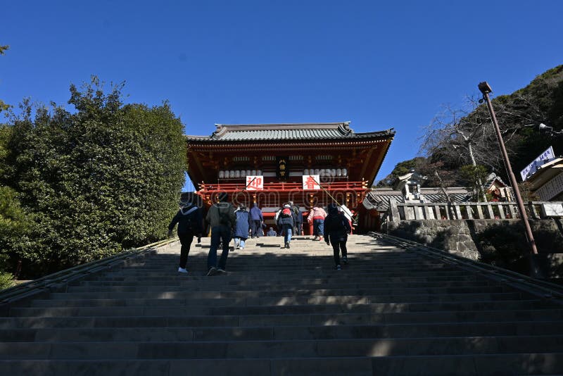 Tourist attractions in Japan Kamakura â€™Tsurugaoka Hachimangu shrineâ€™ This is famous as a shrine related to Minamoto no Yoritomo, the first shogun of Kamakura Shogunate. Tourist attractions in Japan Kamakura â€™Tsurugaoka Hachimangu shrineâ€™ This is famous as a shrine related to Minamoto no Yoritomo, the first shogun of Kamakura Shogunate.