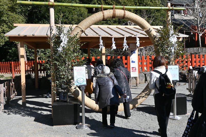 Tourist attractions in Japan Kamakura â€™Tsurugaoka Hachimangu shrineâ€™ This is famous as a shrine related to Minamoto no Yoritomo, the first shogun of Kamakura Shogunate. Tourist attractions in Japan Kamakura â€™Tsurugaoka Hachimangu shrineâ€™ This is famous as a shrine related to Minamoto no Yoritomo, the first shogun of Kamakura Shogunate.