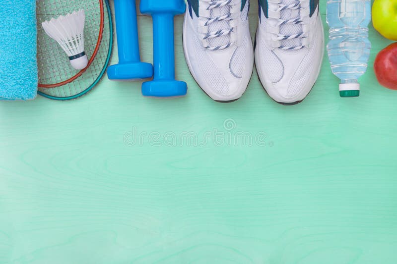 Atrybuty zdrowy styl życia, sporta equipme obraz stock Atrybuty zdrowy styl życia, sporta equipme obraz stock