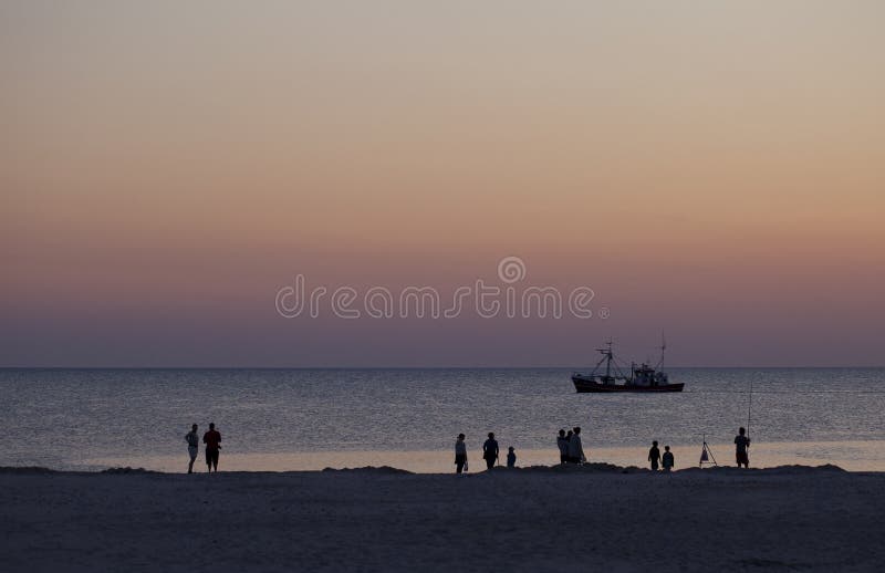 Attente du Sun pour placer photographie stock Attente du Sun pour placer photographie stock