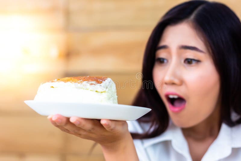 Attractive beautiful woman is saying wow when lovely woman looks royalty free stock image Attractive beautiful woman is saying wow when lovely woman looks royalty free stock image