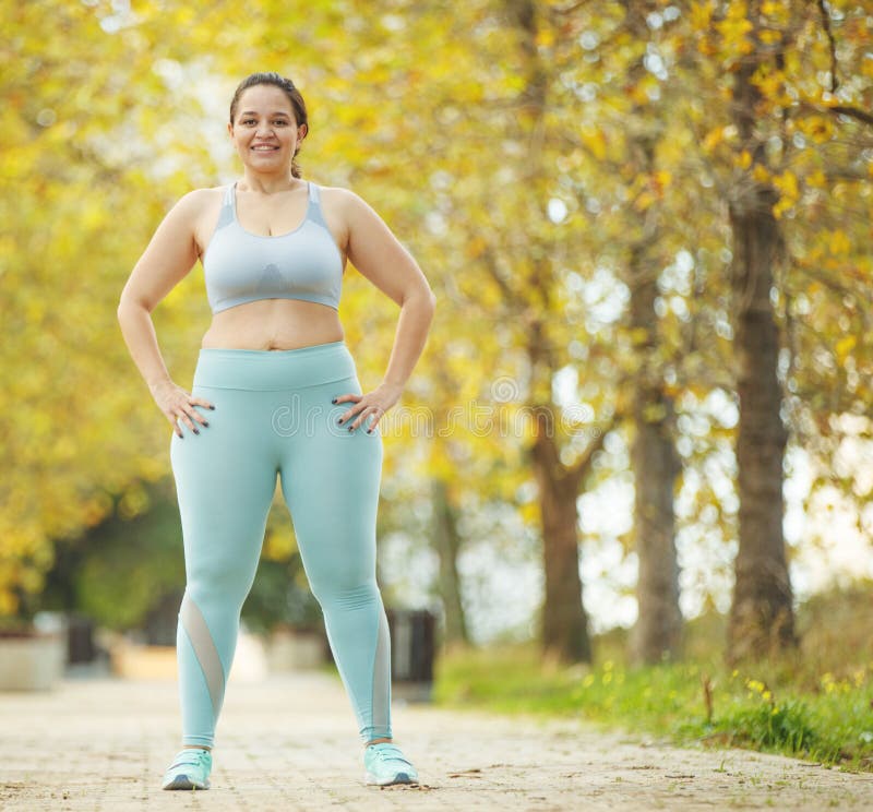 Fat girl goes in for Sports. Chubby legging