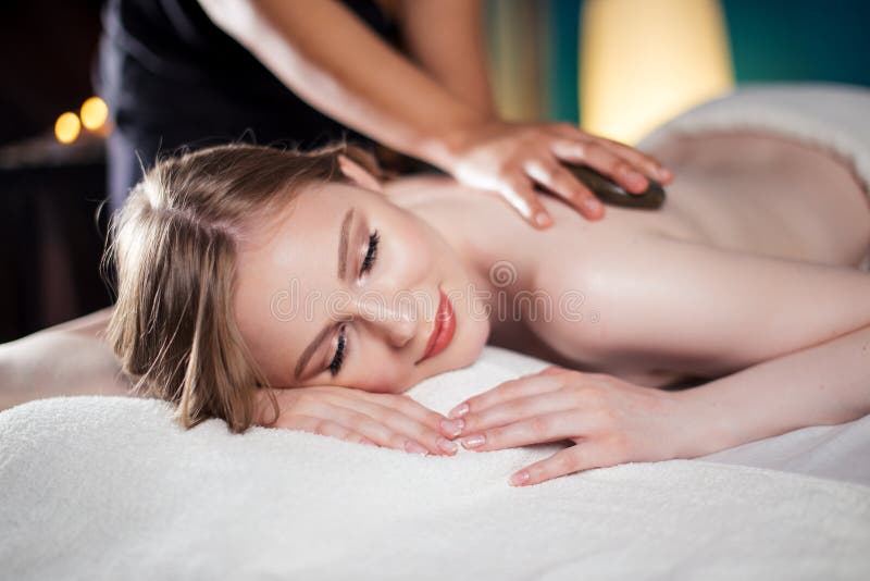 Massage Full Body Hot