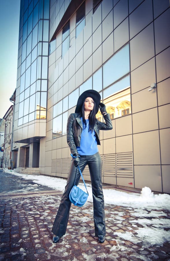 Woman holding big purse. Stock Photo by ©iofoto 9366690