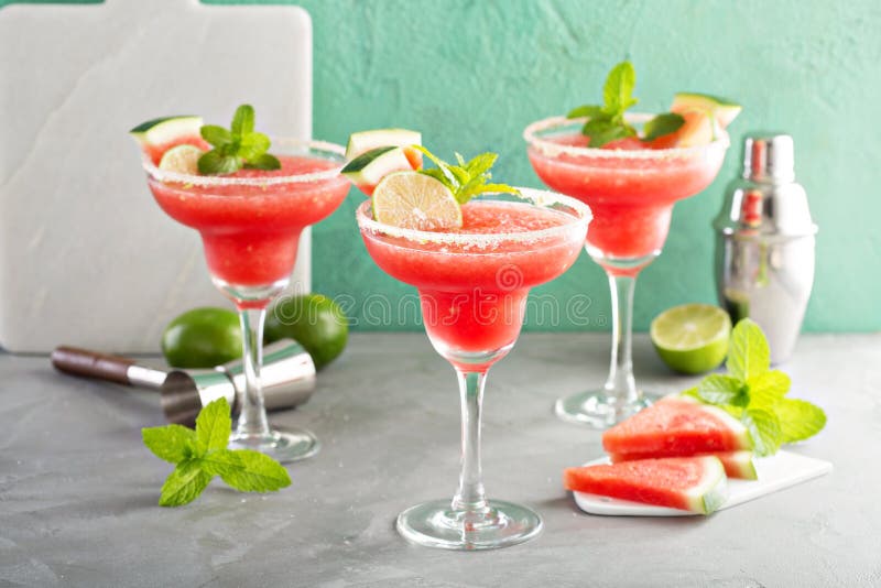 Auffrischungssommerwassermelone Margaritas Mit Kalk Stockbild - Bild ...