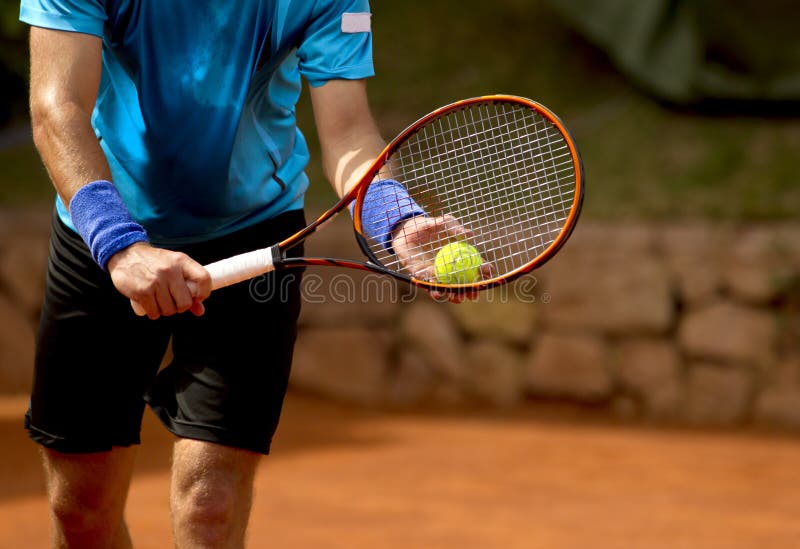 Aufschlagstennis stockbild Aufschlagstennis stockbild
