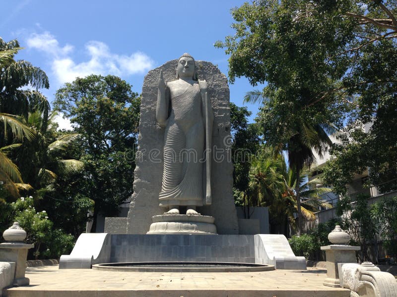 Aukana Buddha statua fotografia royalty free Aukana Buddha statua fotografia royalty free