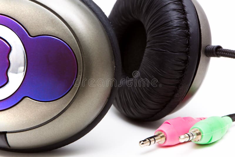 Auriculares estéreos imagen de archivo libre de regalías Auriculares estéreos imagen de archivo libre de regalías