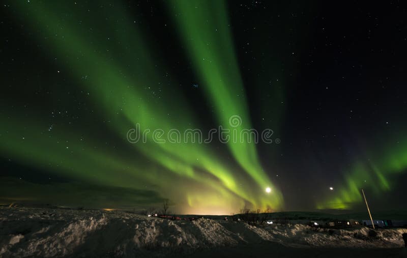 Aurora Borealis nel parco nazionale di Pingvellir, Islanda del sud immagini stock Aurora Borealis nel parco nazionale di Pingvellir, Islanda del sud immagini stock