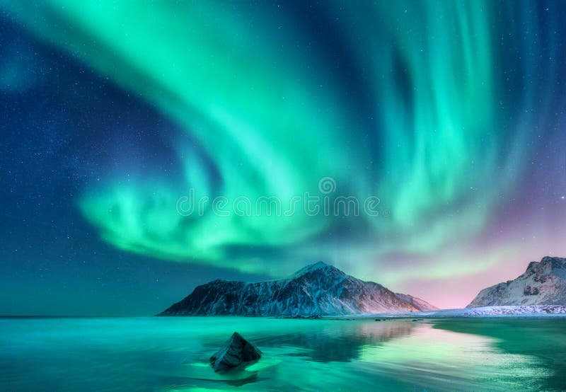 Aurora Borealis Noordelijke lichten in Lofoten-eilanden, Noorwegen