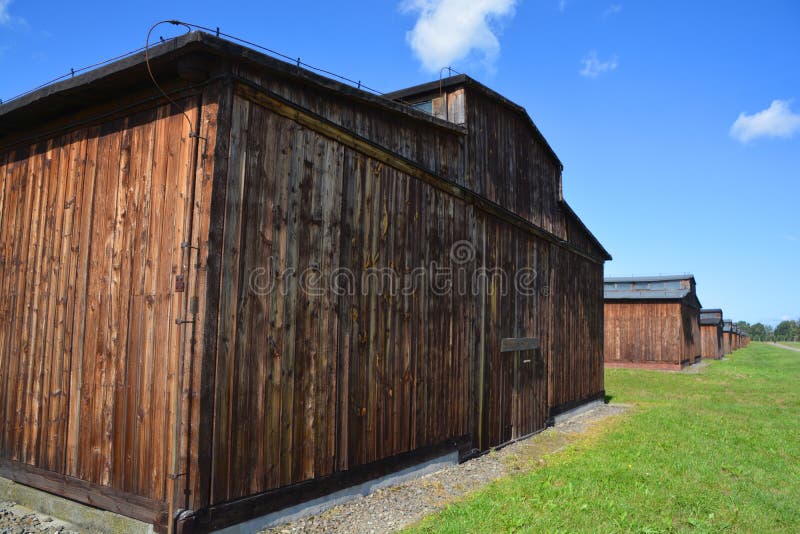 Auschwitz koncentracyjny obóz koszaruje zdjęcie stock Auschwitz koncentracyjny obóz koszaruje zdjęcie stock