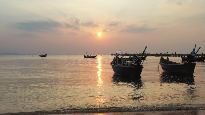 Aussicht auf das Seefischerei-Boot in Chonburi Thailand stock footage