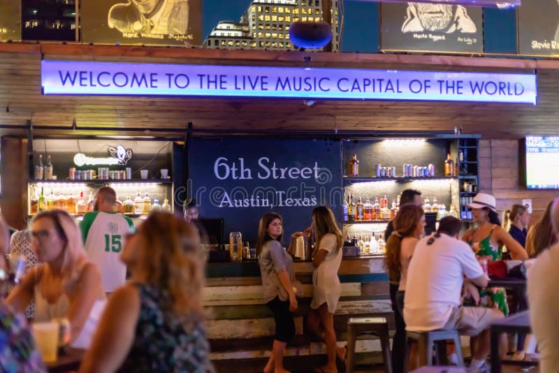 Austin Texas 6th Street Music Scene 7/19/19 - scena adwokacka obraz stock Austin Texas 6th Street Music Scene 7/19/19 - scena adwokacka obraz stock
