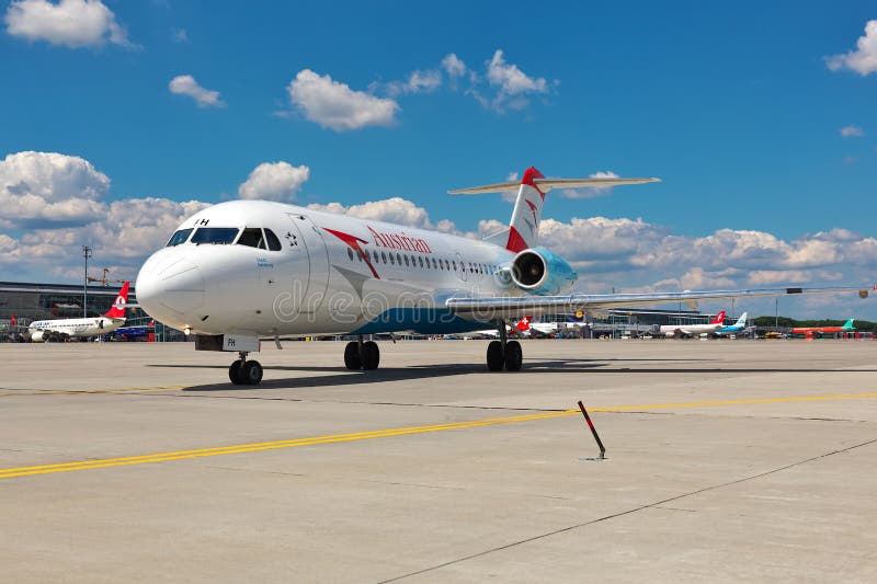 Austrian Arrows Fokker 70