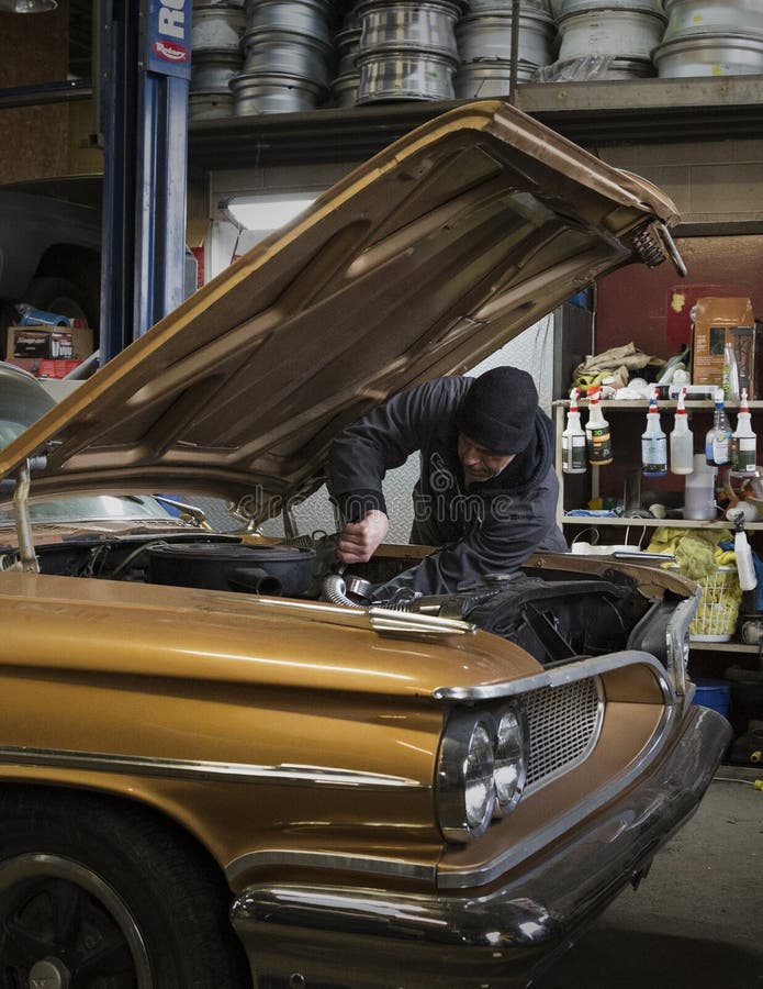 Classic car 2024 mechanic near me