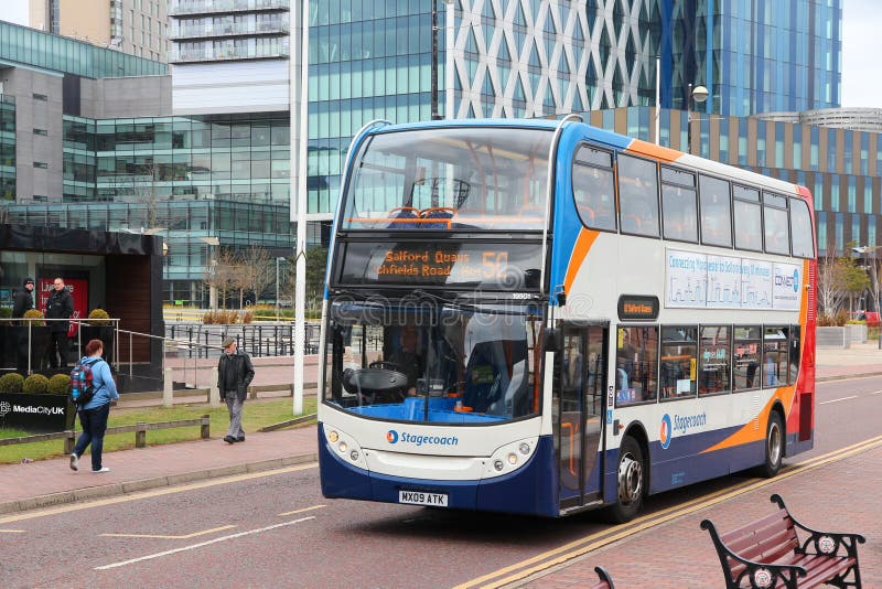 Autobús de Manchester imagen de archivo editorial. Imagen de inglaterra