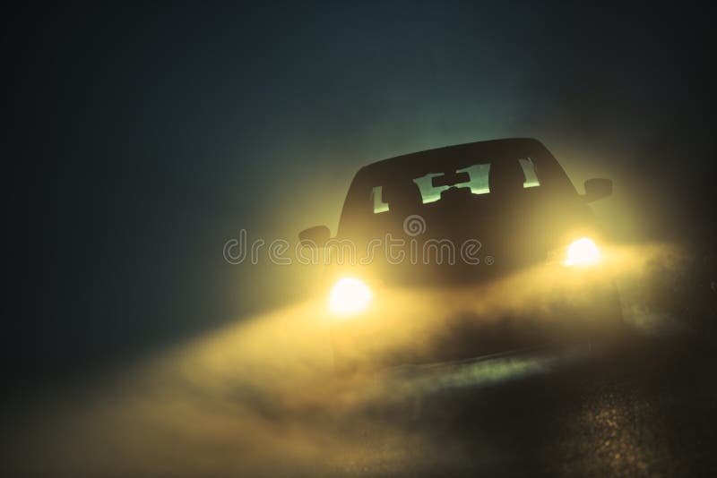 Autofahren in den Nebel