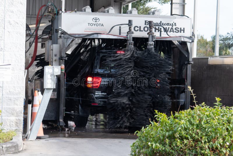 Automatic Brush Car Wash System Editorial Stock Image Image of