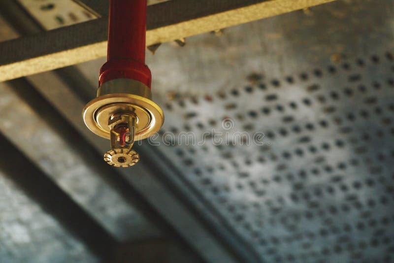 Automatic ceiling Fire Sprinkler in red water pipe System