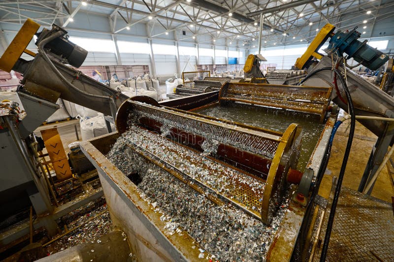 Automatic Shredded Plastic Washing Machine. Washing in a Bath of Water
