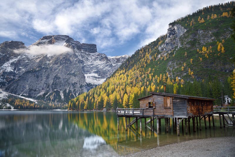 Automne dans les Alpes. images libres de droits Automne dans les Alpes. images libres de droits