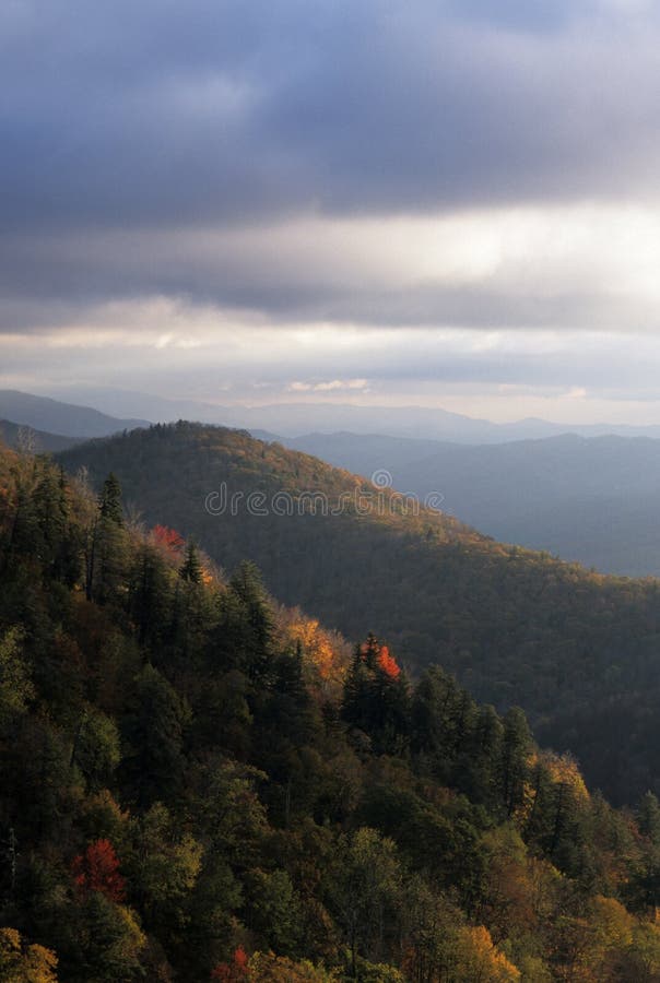 Automne scénique, route express bleue de Ridge photos stock Automne scénique, route express bleue de Ridge photos stock