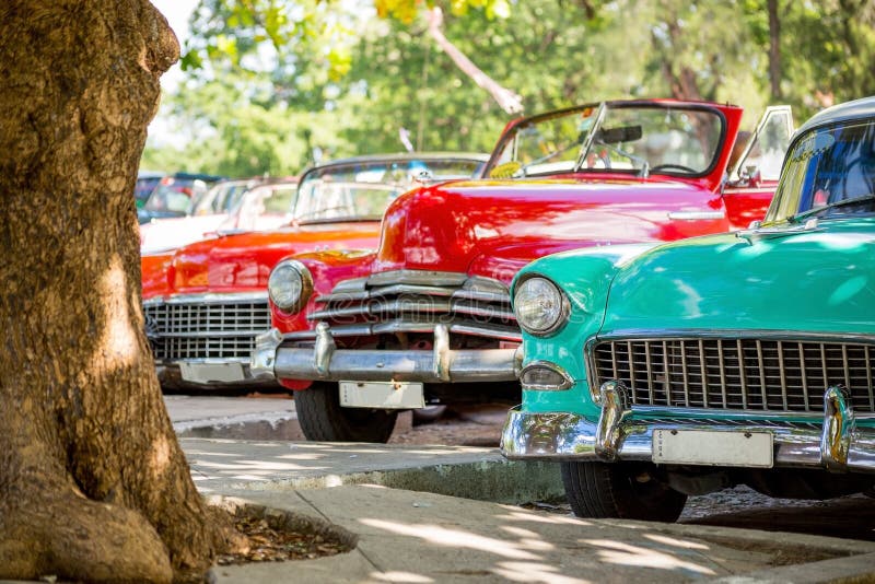 Automobile classica a Avana, Cuba immagine stock libera da diritti Automobile classica a Avana, Cuba immagine stock libera da diritti