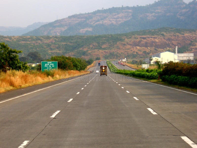 An expressway in western India connecting the financial capital Mumbai to Pune City. An expressway in western India connecting the financial capital Mumbai to Pune City