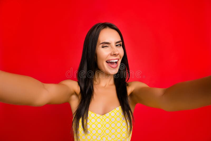 Autorretrato de funky, alegre, bonito, encantando, doce, bonito, fotos de stock royalty free Autorretrato de funky, alegre, bonito, encantando, doce, bonito, fotos de stock royalty free