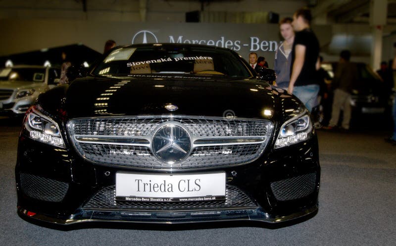 Autosalon Eslováquia 2014 - classe CLS de Mercedes Benz foto de stock royalty free Autosalon Eslováquia 2014 - classe CLS de Mercedes Benz foto de stock royalty free