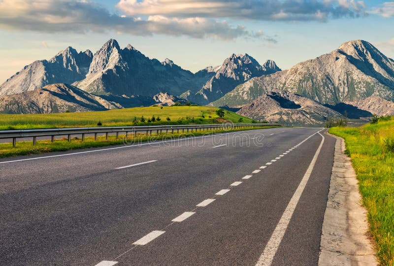 Autostrada tatra góry grań fotografia stock Autostrada tatra góry grań fotografia stock