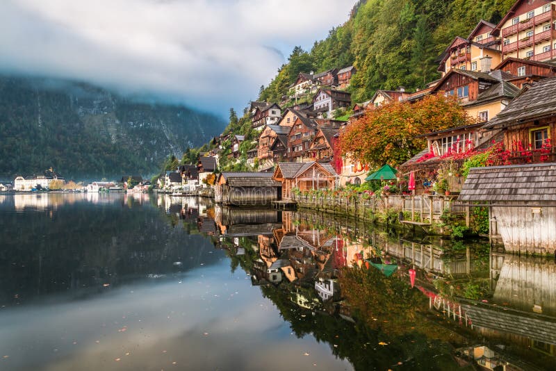 Autumn colors on Lake in Hallstatt