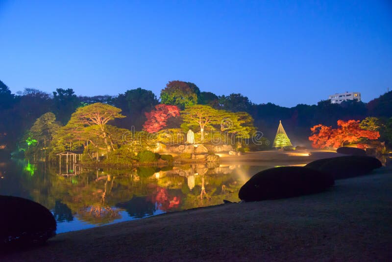 Autumn foliage in Rikugien Garden, Komagome, Tokyo