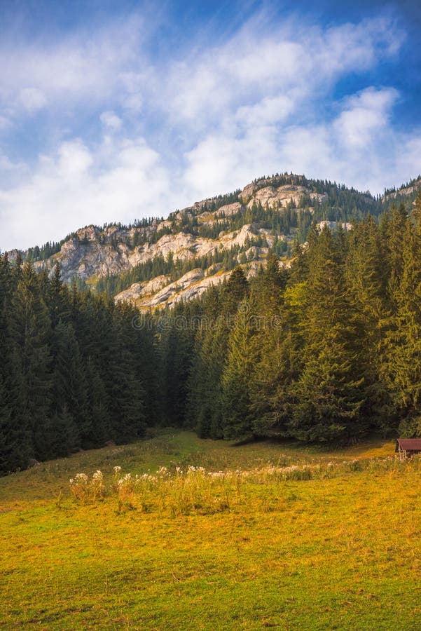 Jesenná krajina s Rocky Hill