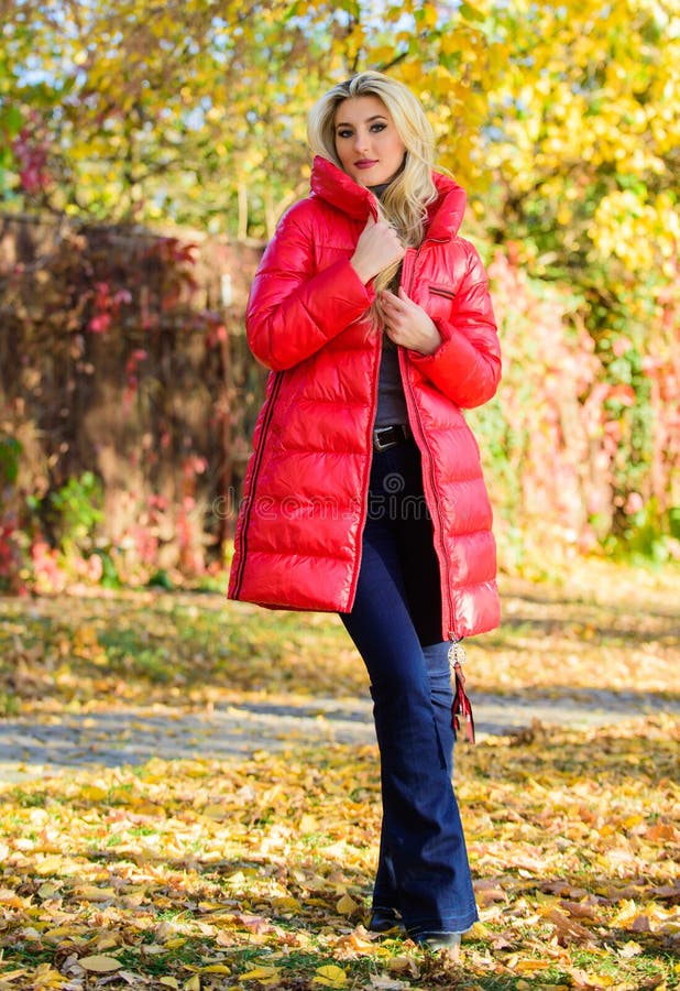 Autumn Season Fashion. Girl Enjoy Autumn Walk. Clothing for Autumn Walk ...