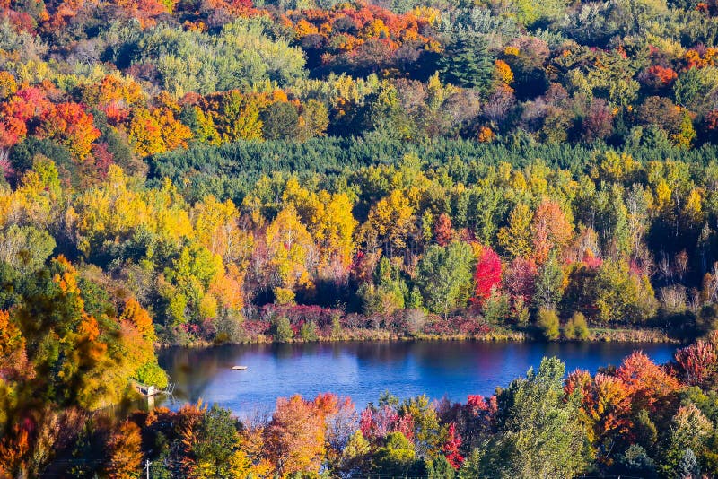 Autumn See lizenzfreies stockbild Autumn See lizenzfreies stockbild