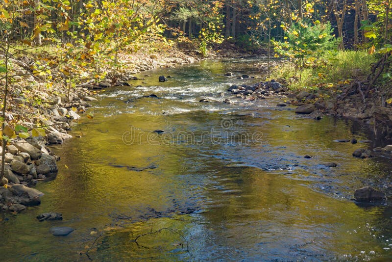 Autumn View de Wilson Creek imagenes de archivo Autumn View de Wilson Creek imagenes de archivo