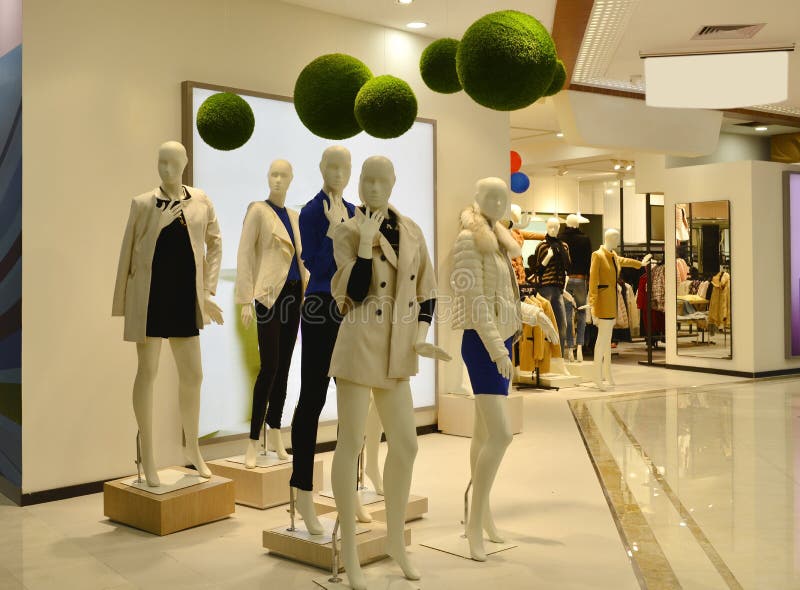Autumn winter fashion Mannequins  in fashion clothing mall, green and healthy life