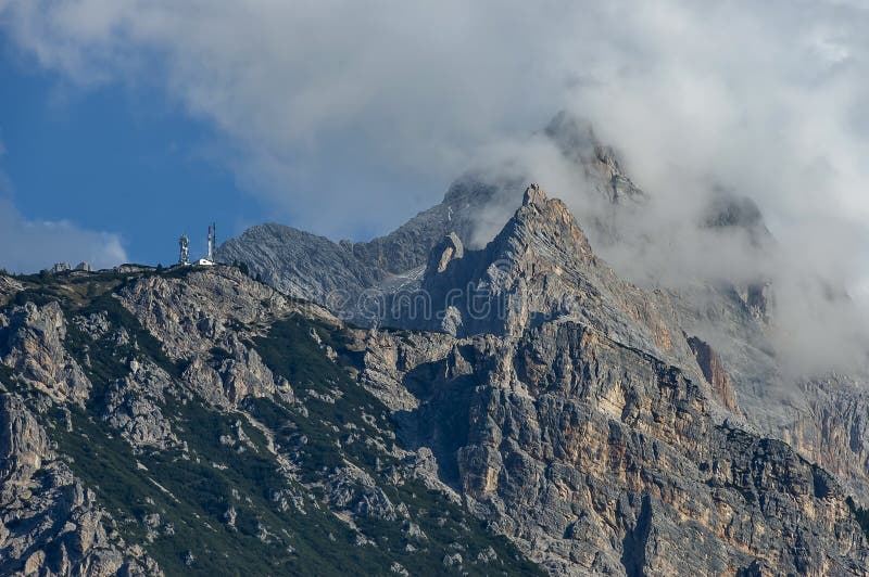 Autumnal corso Italia, the beautiful Dolomite mountains near Cortina D& x27;Ampezzo, Dolomites, Alps, Veneto. Italy, Europe stock photo Autumnal corso Italia, the beautiful Dolomite mountains near Cortina D& x27;Ampezzo, Dolomites, Alps, Veneto. Italy, Europe stock photo